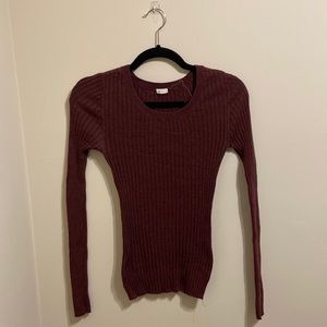 Small burgundy Garage long sleeve